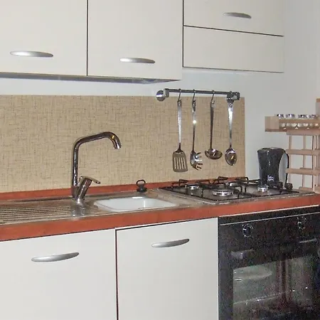 Appartement Stunning Apartment In Isca Marina